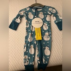Little sleepies nwt